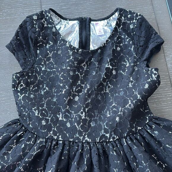 Justice Girl’s Size 10 Black Silver Dress Casual Formal Special Wear Lace EUC - Picture 3 of 12